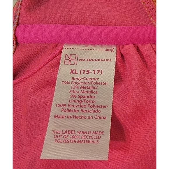 NWT Bikini Top - Picture 4 of 4